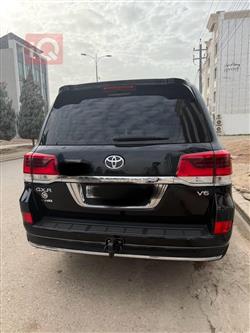 تويوتا لاندكروزر